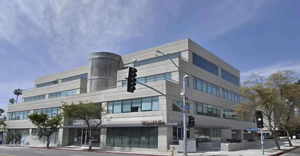 Santa Monica Blvd Medical  Real Estate Developers